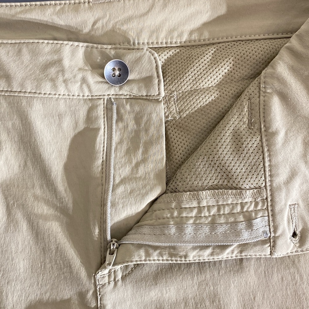 Eddie Bauer stretch shorts - Picture 6 of 6